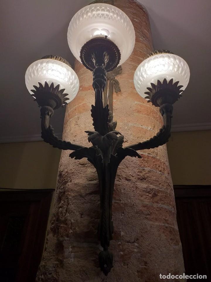 Antig&uuml;edades: Aplique de bronce - Foto 5