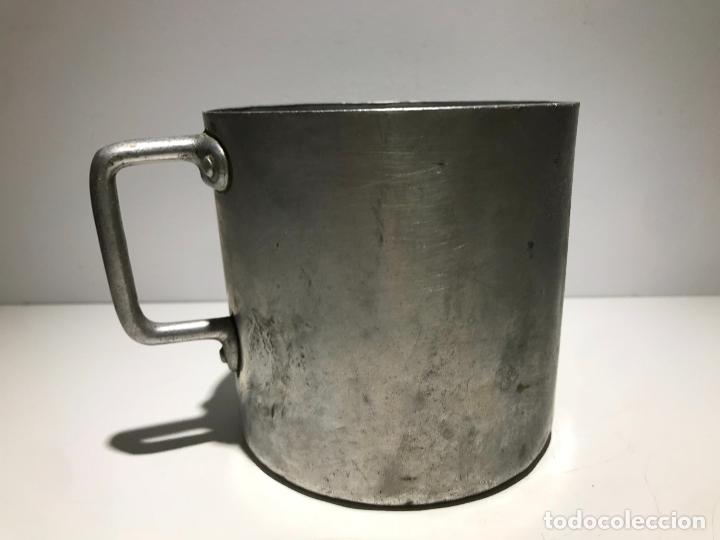 Antig&uuml;edades: ANTIGUA JARRA DE ALUMINIO - Foto 3