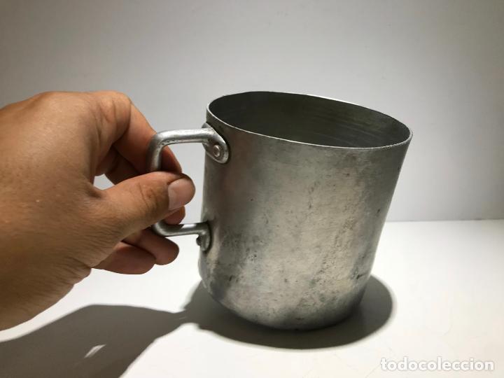 Antig&uuml;edades: ANTIGUA JARRA DE ALUMINIO - Foto 8