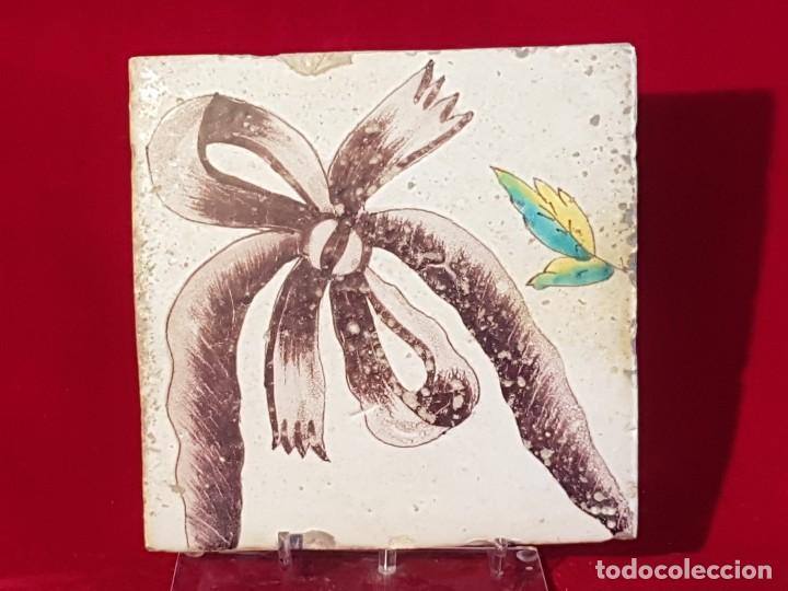 Antig&uuml;edades: Azulejo Valencia s XVIII - Foto 1