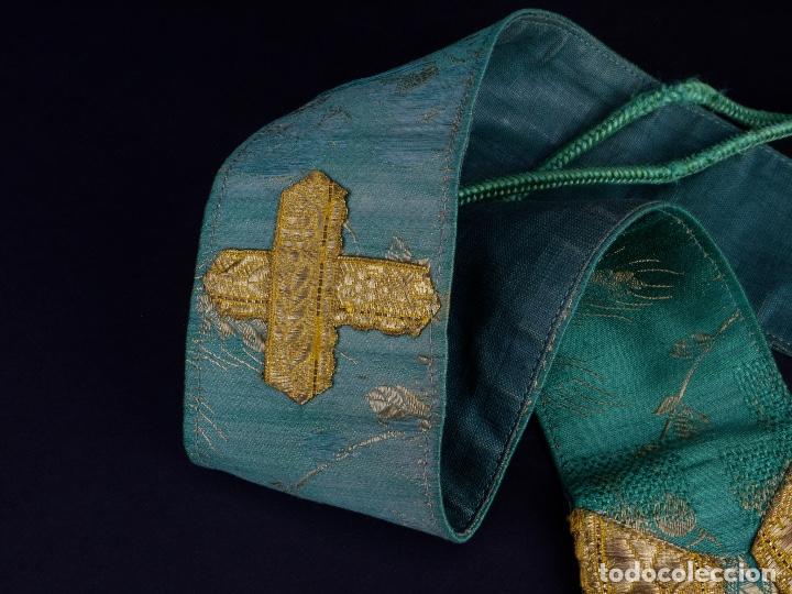 Antig&uuml;edades: ANTIGUO MANIPULO VERDE CON BORDADOS ORO - Foto 3