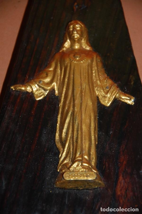 Antig&uuml;edades: SAGRADO CORAZON DE JESUS EN TABLILLA TRIANGULAR - Foto 2