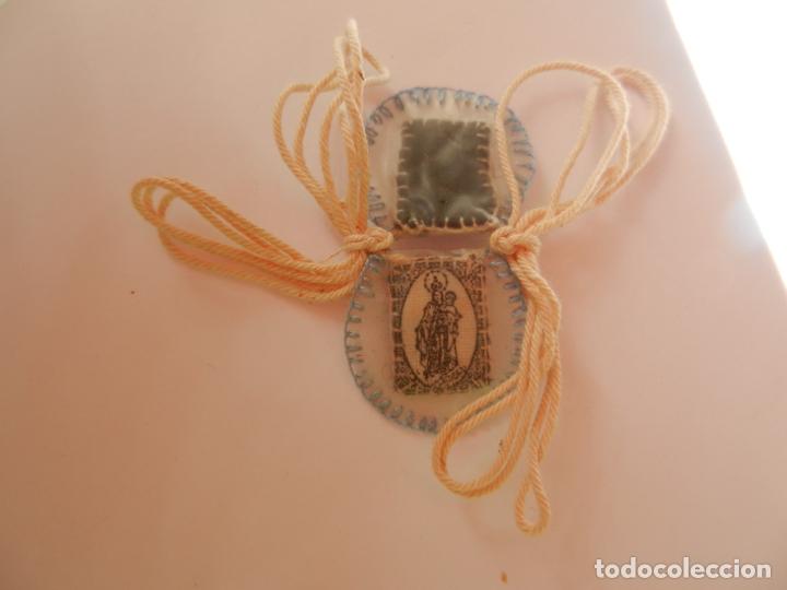 Antig&uuml;edades: ESCAPULARIO DE LA VIRGEN DEL CARMEN . 2 CM. - Foto 1