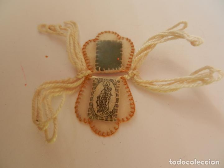 Antig&uuml;edades: ESCAPULARIO DE LA VIRGEN DEL CARMEN . 2 CM. - Foto 1