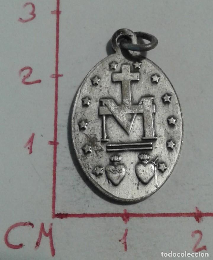 Antig&uuml;edades: MEDALLA RELIGIOSA. VIRGEN MAR&Iacute;A - Foto 2