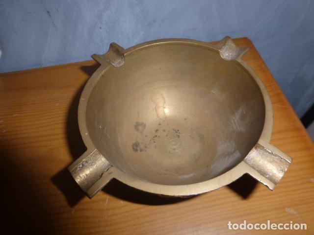 Antig&uuml;edades: ANTIGUO MORTERO DE BRONCE GRABADO - Foto 3