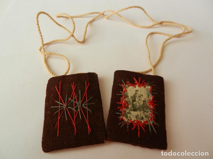 Antig&uuml;edades: ESCAPULARIO MARR&Oacute;N DE LA VIRGEN DEL CARMEN . 4.5 CM. - Foto 1