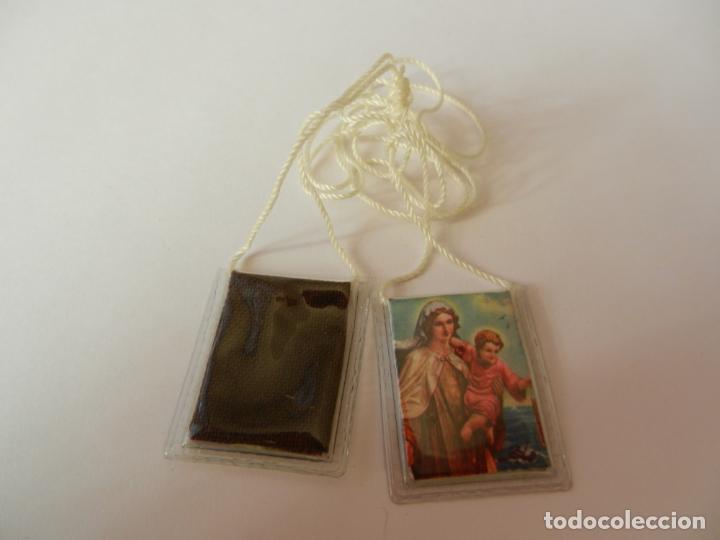 Antig&uuml;edades: ESCAPULARIO DE LA VIRGEN DEL CARMEN . 3 CM. - Foto 1