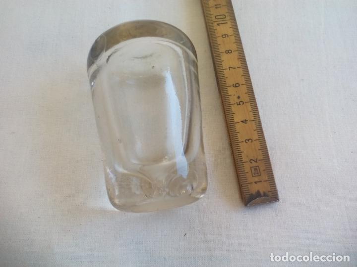 Antiquit&auml;ten: ANTIGUO TAPON DE VIDRIO DE BARRICA O TONEL DE VINO. TAPA DE CRISTAL DE BOTA O BARRIL