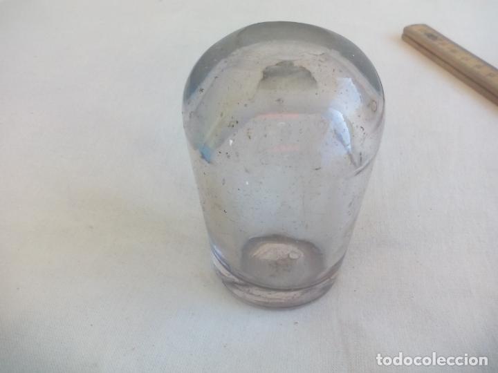 Antiquit&auml;ten: ANTIGUO TAPON DE VIDRIO DE BARRICA O TONEL DE VINO. TAPA DE CRISTAL DE BOTA O BARRIL