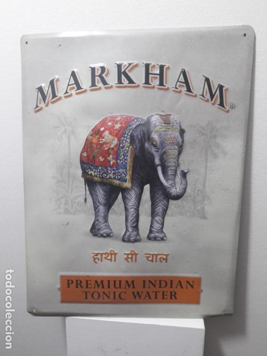 Antig&uuml;edades: Chapa publicitaria Markham - Foto 1