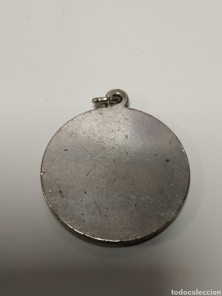Antig&uuml;edades: Antigua medalla 3cm - Foto 2