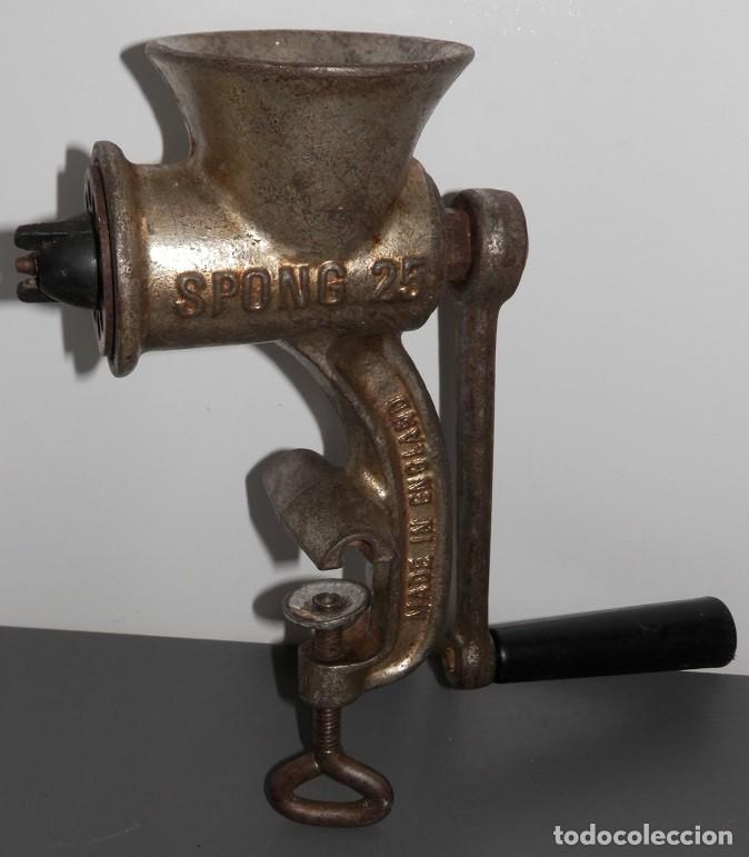 Antig&uuml;edades: PICADORA VINTAGE SPONG 25 - Foto 1
