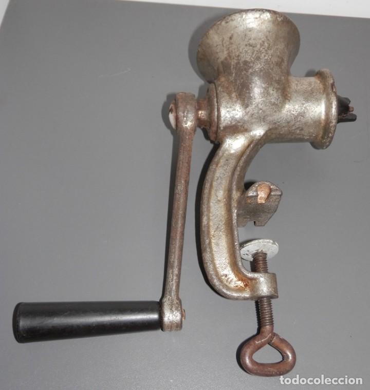 Antig&uuml;edades: PICADORA VINTAGE SPONG 25 - Foto 3