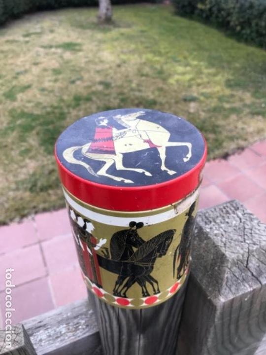 Antig&uuml;edades: La Cafetera, caja a&ntilde;o 50-60 - Foto 1