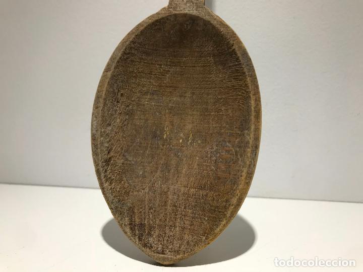 Antig&uuml;edades: ANTIGUA CUCHARA DE MADERA - Foto 2
