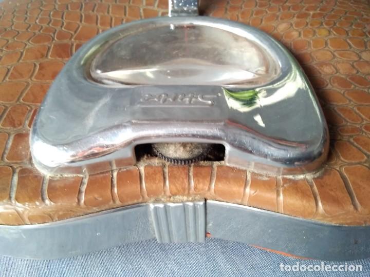 Antig&uuml;edades: B&aacute;scula antigua, vintage ( funcionando ) - Foto 4