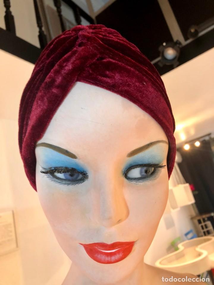 Antig&uuml;edades: Maniqu&iacute; a&ntilde;os sesenta. - Foto 1