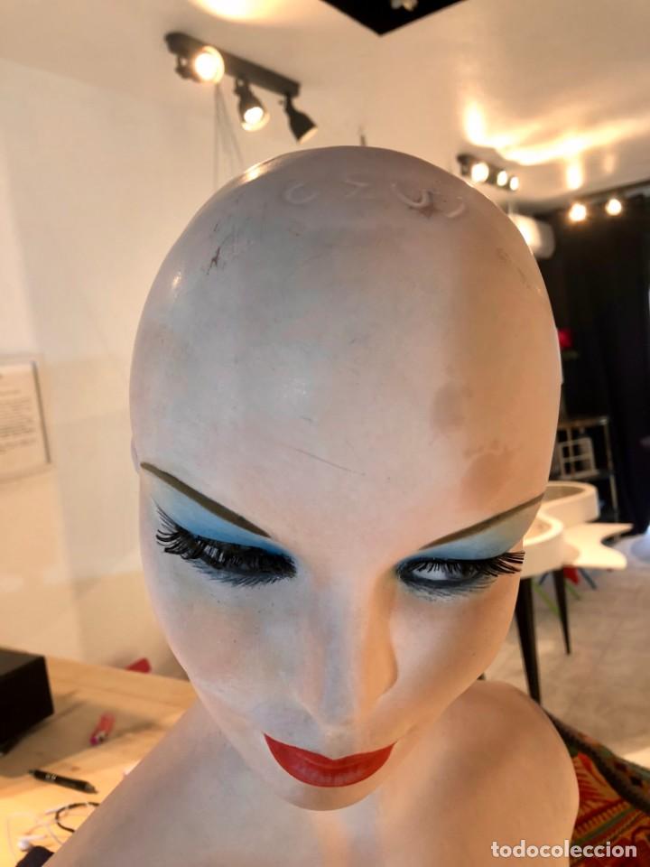 Antig&uuml;edades: Maniqu&iacute; a&ntilde;os sesenta. - Foto 3