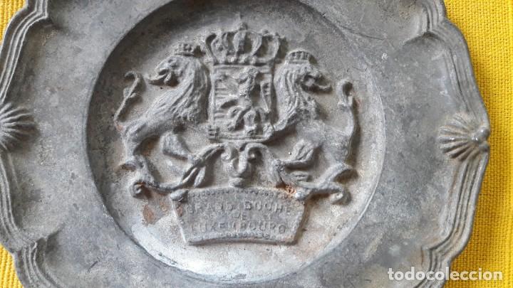 Antig&uuml;edades: plato,s de esta&ntilde;o , peltre ... - Foto 2