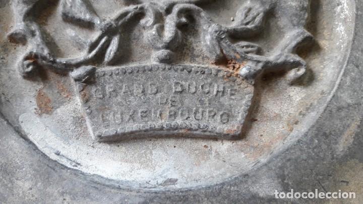 Antig&uuml;edades: plato,s de esta&ntilde;o , peltre ... - Foto 3