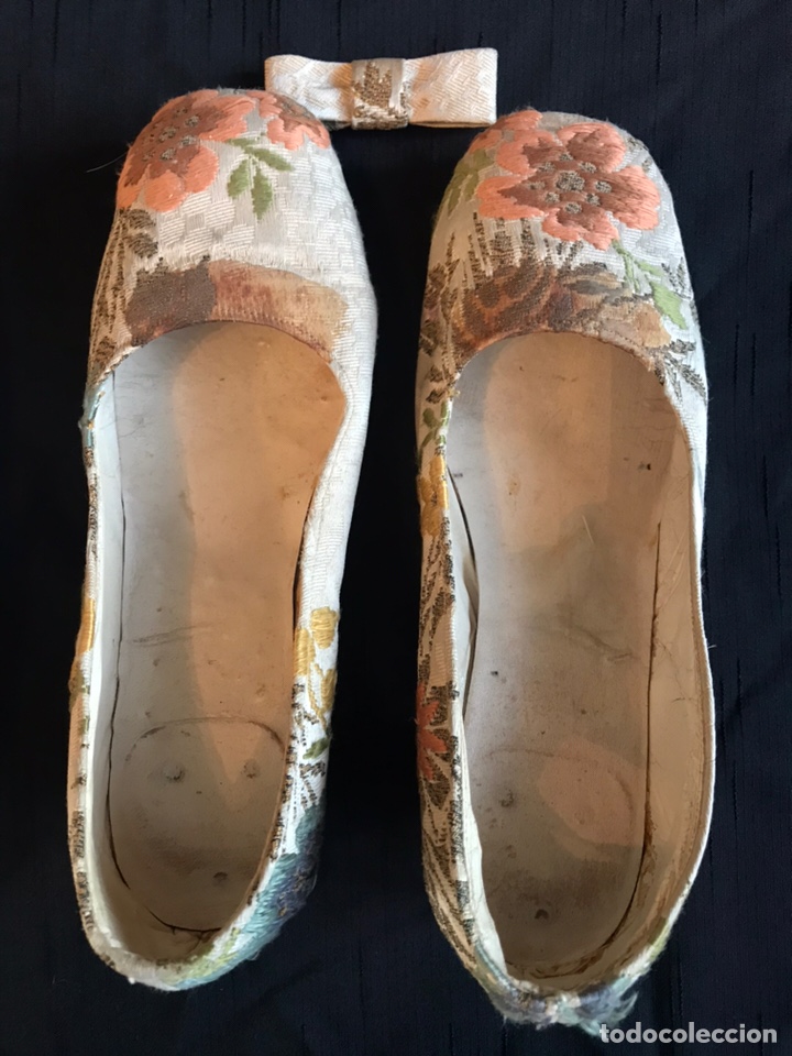 Antig&uuml;edades: Zapatos espolin - Foto 3