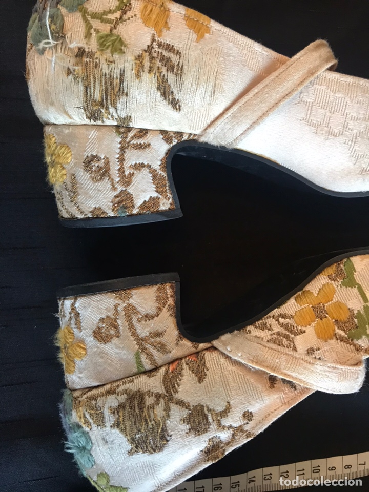 Antig&uuml;edades: Zapatos espolin - Foto 5