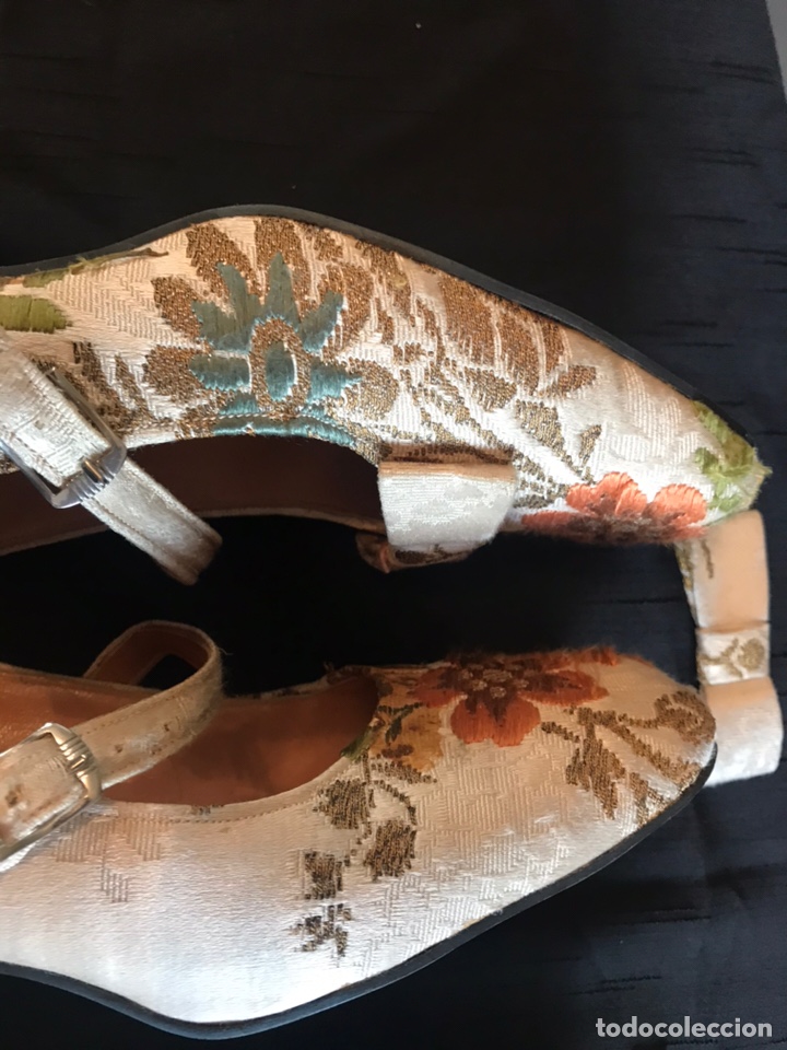 Antig&uuml;edades: Zapatos espolin - Foto 10