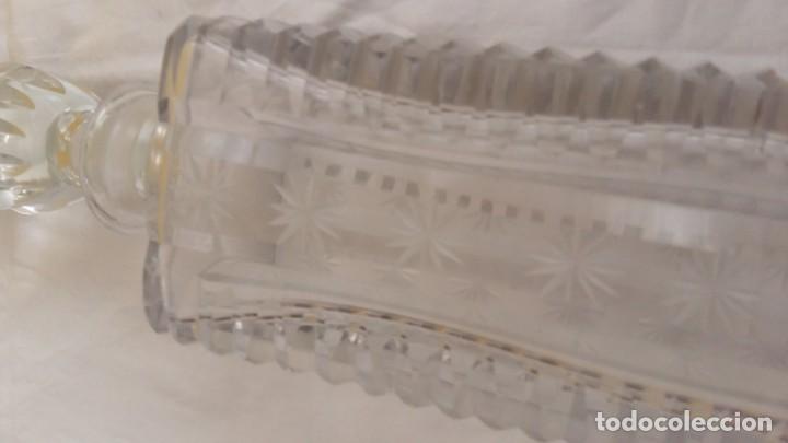 Antig&uuml;edades: Botella de cristal tallada - Foto 2