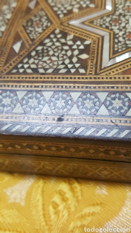 Antig&uuml;edades: CAJA CON DECORACIONES DE INFLUENCIA &Aacute;RABE - Foto 10