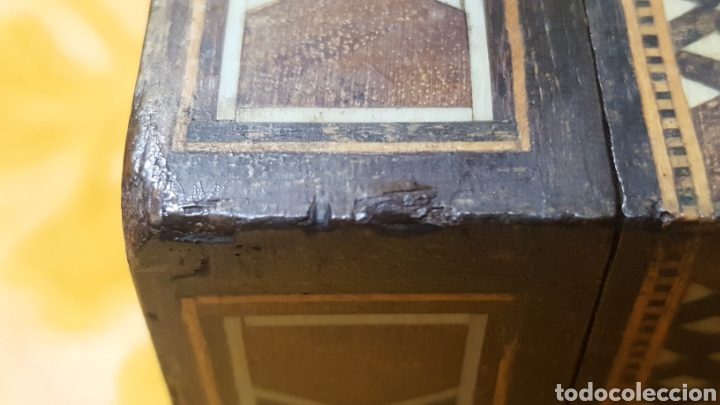 Antig&uuml;edades: CAJA CON DECORACIONES DE INFLUENCIA &Aacute;RABE - Foto 12