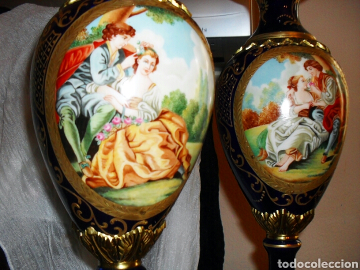 Antig&uuml;edades: Jarrones de bronce y porcelana. - Foto 2