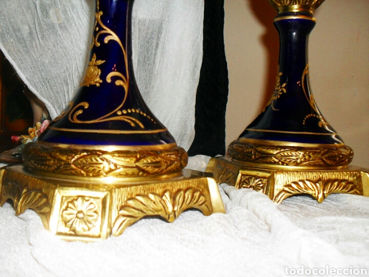 Antig&uuml;edades: Jarrones de bronce y porcelana. - Foto 3