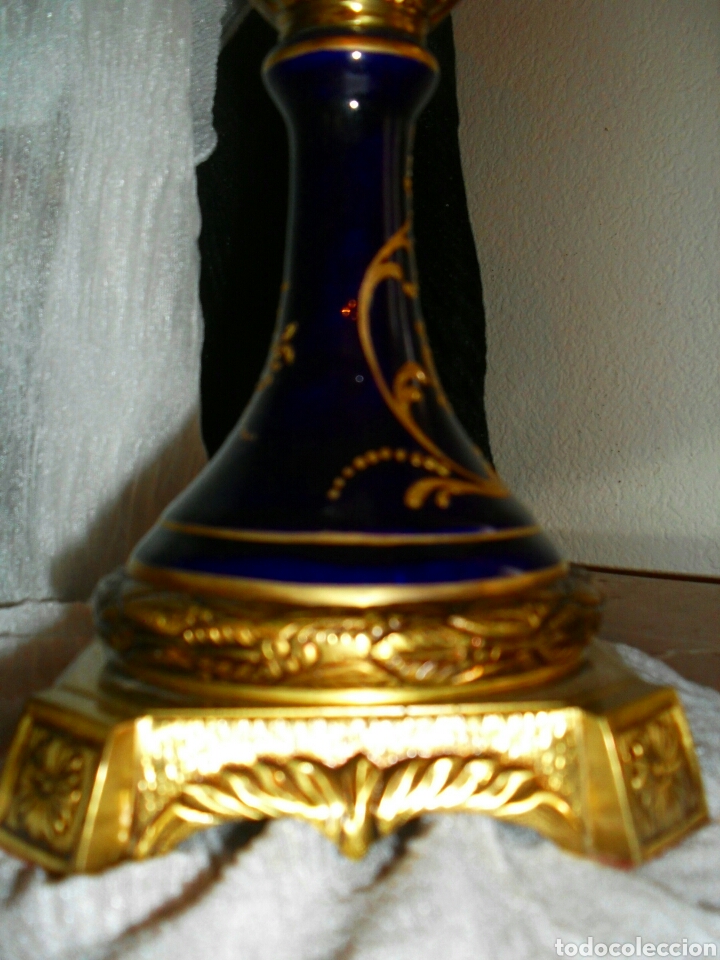 Antig&uuml;edades: Jarrones de bronce y porcelana. - Foto 4