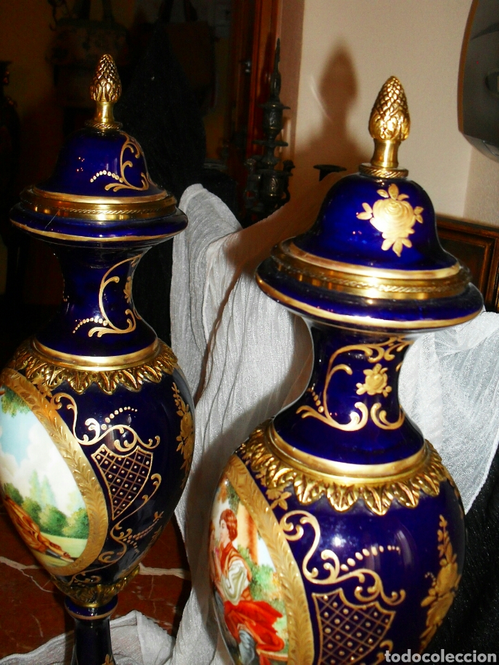 Antig&uuml;edades: Jarrones de bronce y porcelana. - Foto 5