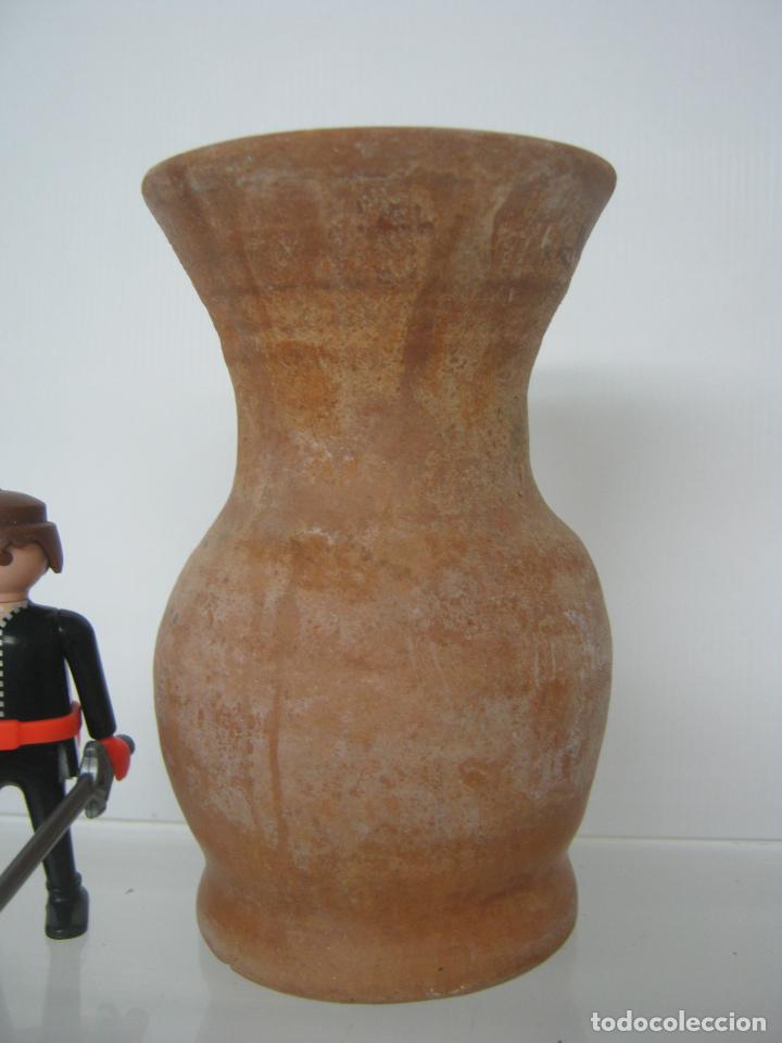 Antig&uuml;edades: ANTIGUO CANTARO CUARTILLO BARRO - FIRMADO - Foto 1