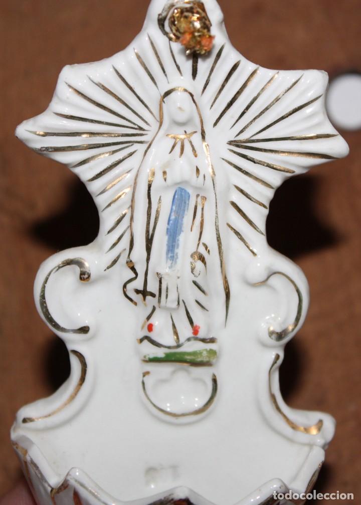 Antig&uuml;edades: BENDITERA DE PORCELANA-VIRGEN. - Foto 3