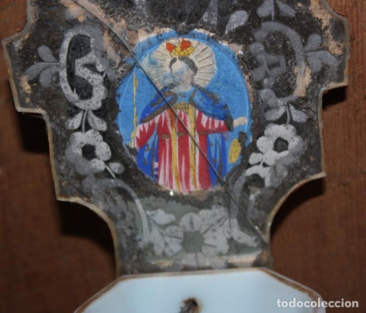 Antig&uuml;edades: BENDITERA DE OPALINA DE LA GRANJA CON VIRGEN PINTADA. SIGLO XIX. - Foto 7