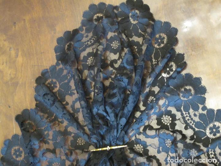 Antig&uuml;edades: IMPORTANTE MANTILLA DE BLONDA, RECTANGULAR ,DE TUL Y SEDA, ANTIGUA - Foto 4