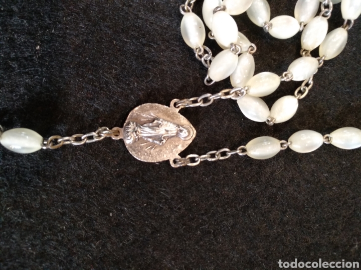 Antig&uuml;edades: Rosario de plata y nacar. 48 cm - Foto 4