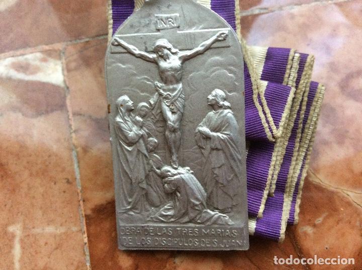 Antig&uuml;edades: Medalla  6cmx3cm. - Foto 1