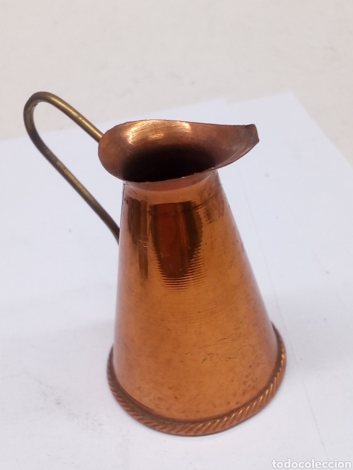Antig&uuml;edades: Jarra de bronce - Foto 1