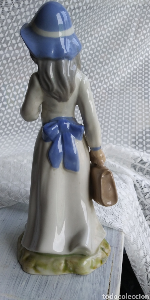 Antig&uuml;edades: Figura porcelana ( quart 5 ) - Foto 9