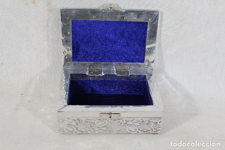 Antig&uuml;edades: caja joyero con plata nepal&iacute; - Foto 2