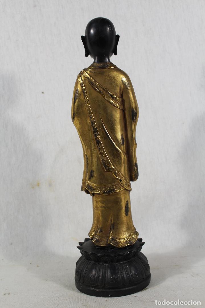 Antig&uuml;edades: figura de buda en resina - Foto 3