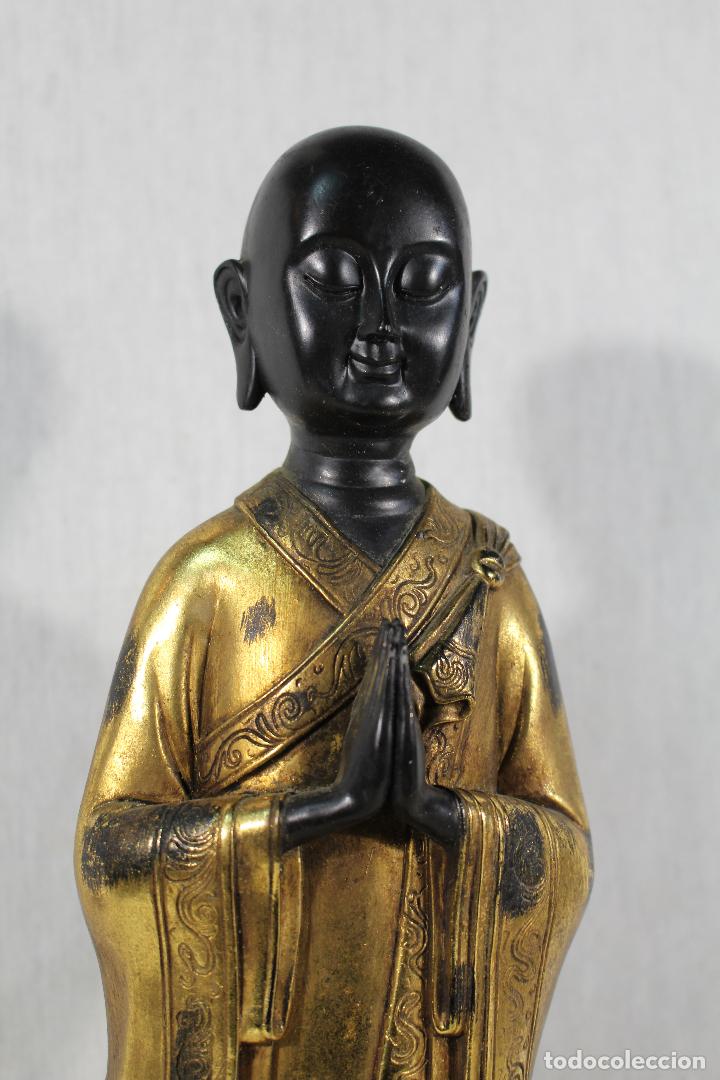 Antig&uuml;edades: figura de buda en resina - Foto 4