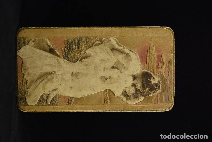 Antig&uuml;edades: CAJA MODERNISTA - Foto 1