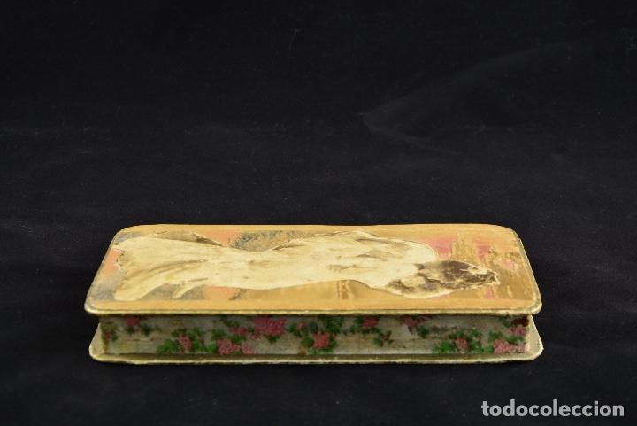 Antig&uuml;edades: CAJA MODERNISTA - Foto 2