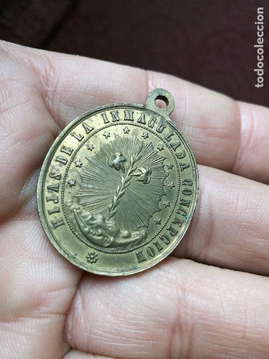 Antig&uuml;edades: MEDALLA HIJAS DE LA INMACULADA CONCEPCION..bronce - Foto 3