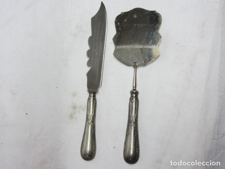 Antig&uuml;edades: cuchillo y pala de servir dec&oacute; - Foto 2